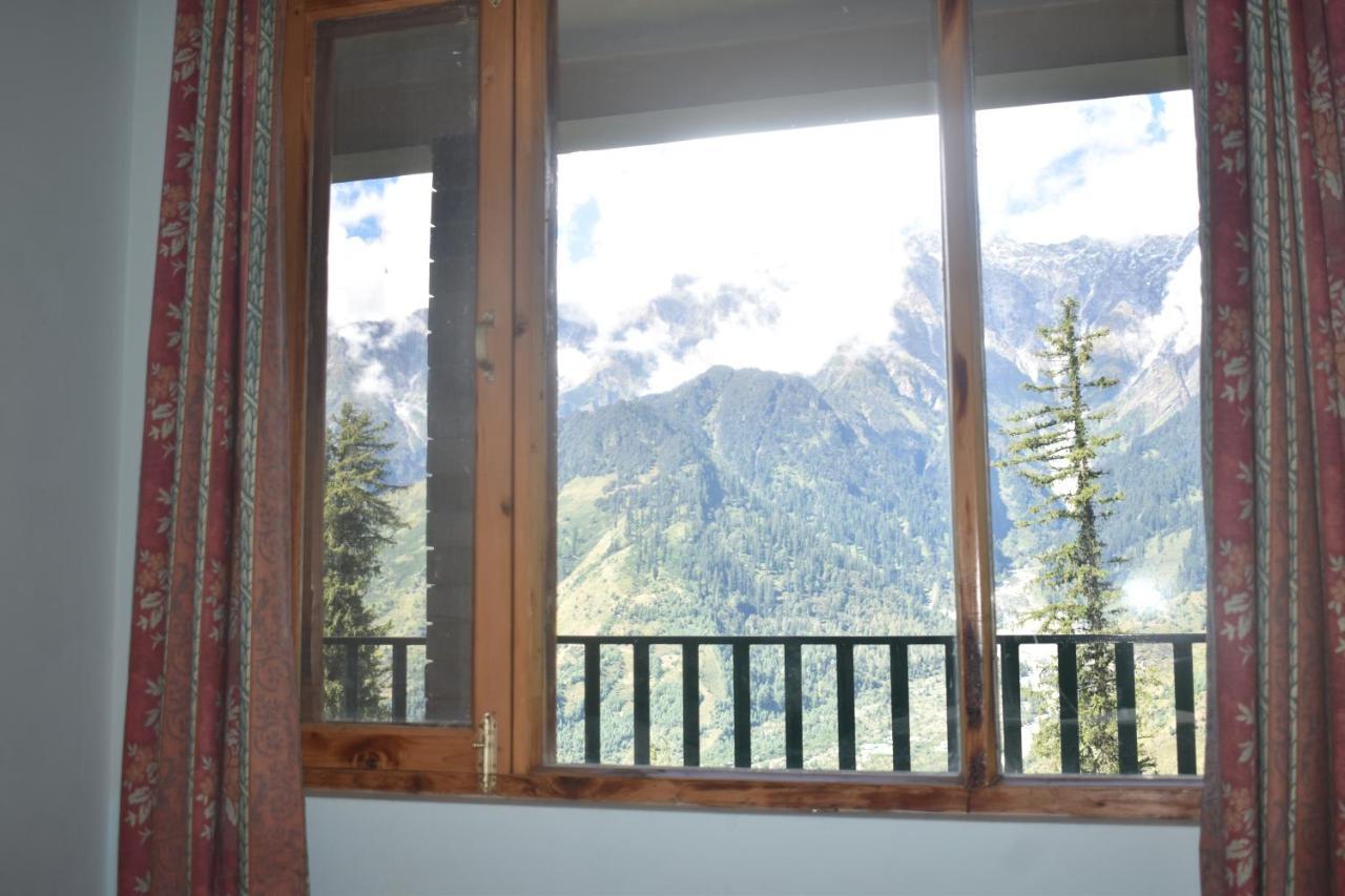 Homestay Kothi Hotel & Homestay Manali (Himachal Pradesh)