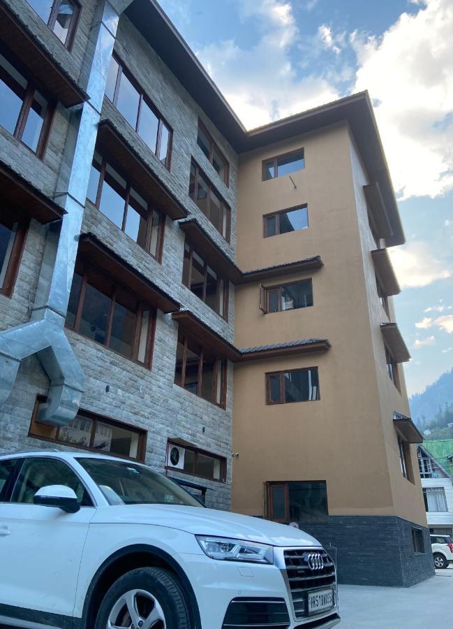 Aloka 3* Manali (Himachal Pradesh)