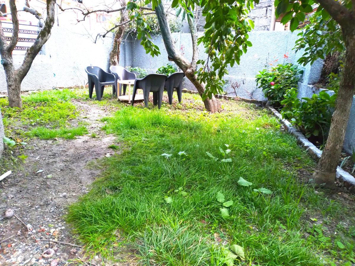 3 Bhk Shashwat With Inside Fire Place Guest house Manali (Himachal Pradesh)