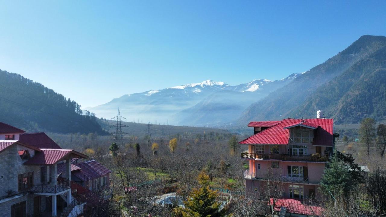 Countryside Himalayan