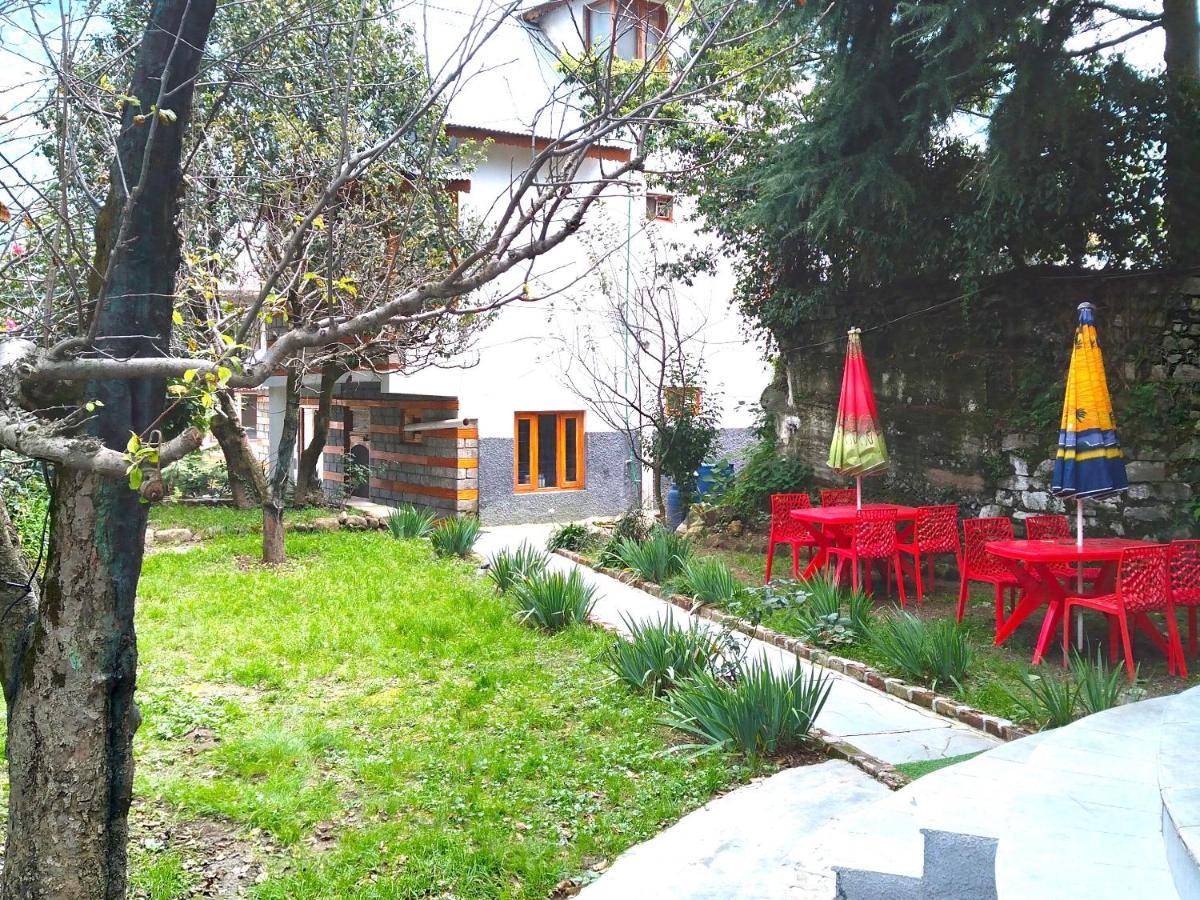 Guest house 3 Bhk Shashwat With Inside Fire Place Manali (Himachal Pradesh)