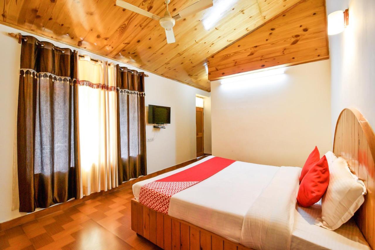Oyo 7766 Thakur Hotel Manali (Himachal Pradesh)