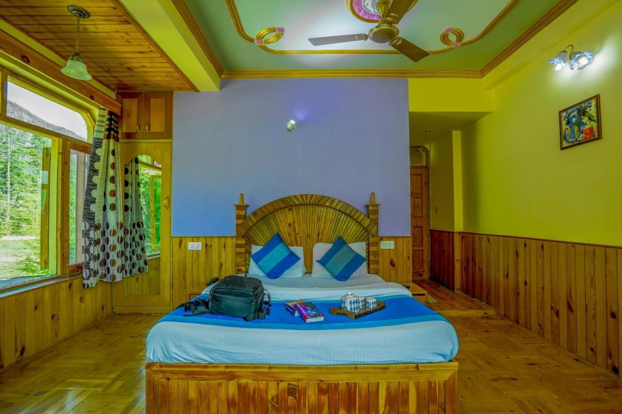 3 Bedroom Luxury With Sceneric Mountain View Apartment