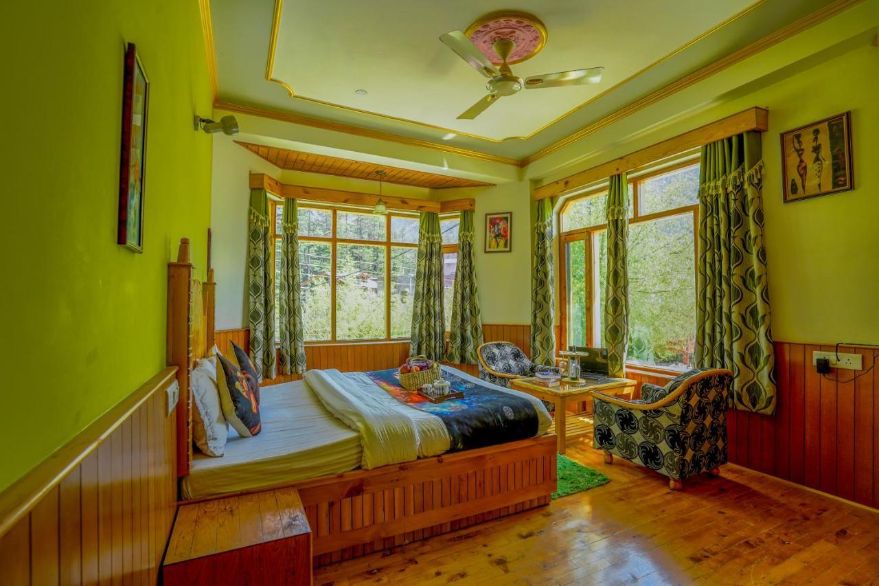 3 Bedroom Luxury With Sceneric Mountain View