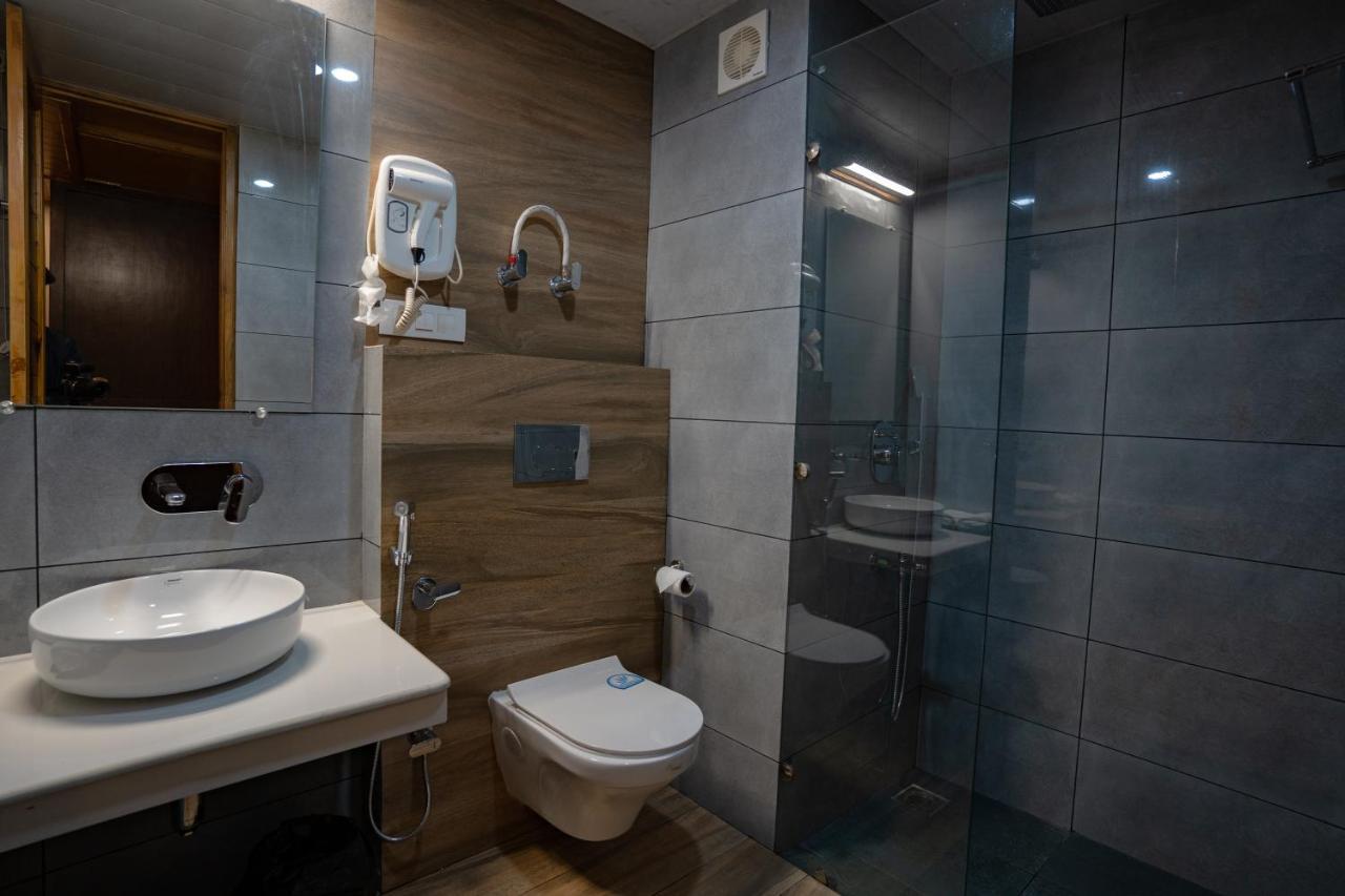 Hotel The Khar,