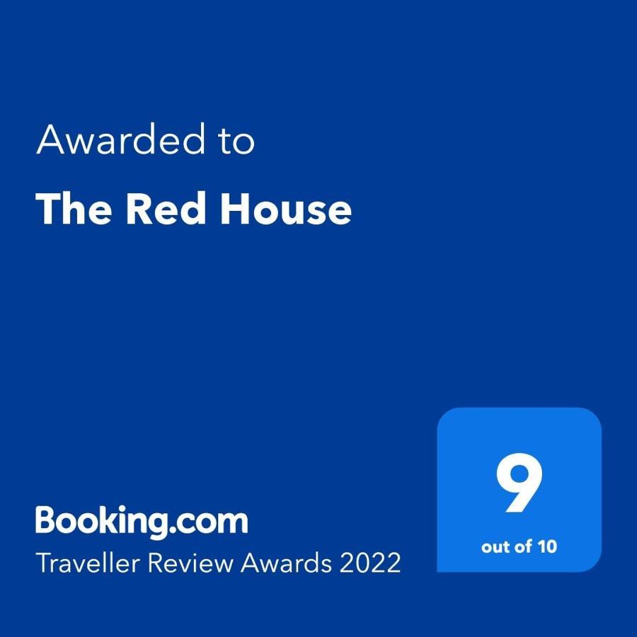 Guest house The Red House *