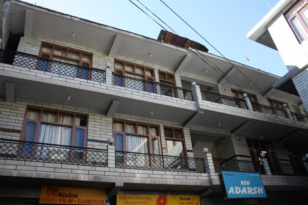 New Adarsh Hotel
