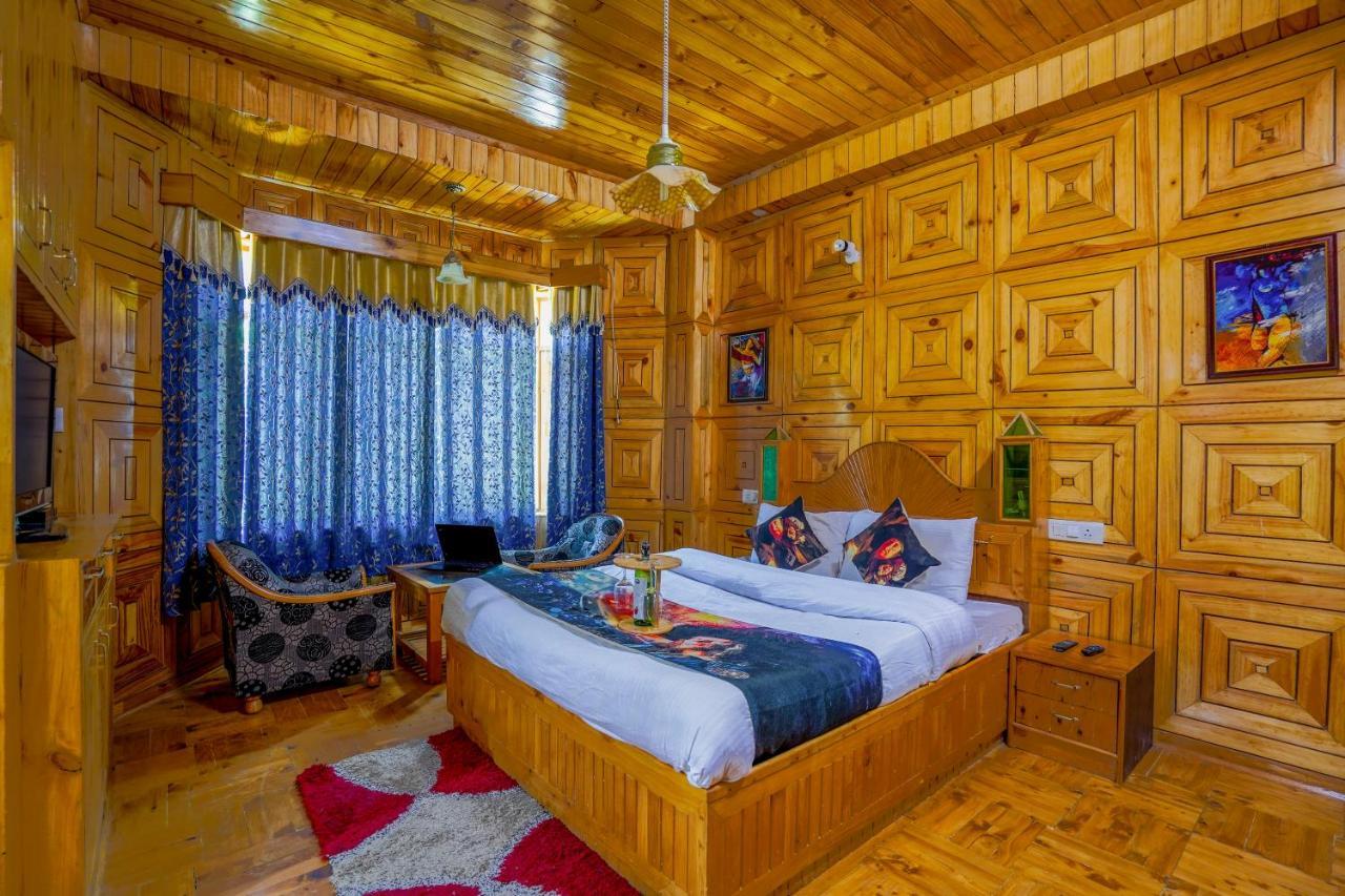 Apartment 3 Bedroom Luxury With Sceneric Mountain View