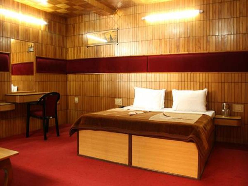 New Adarsh Manali (Himachal Pradesh)
