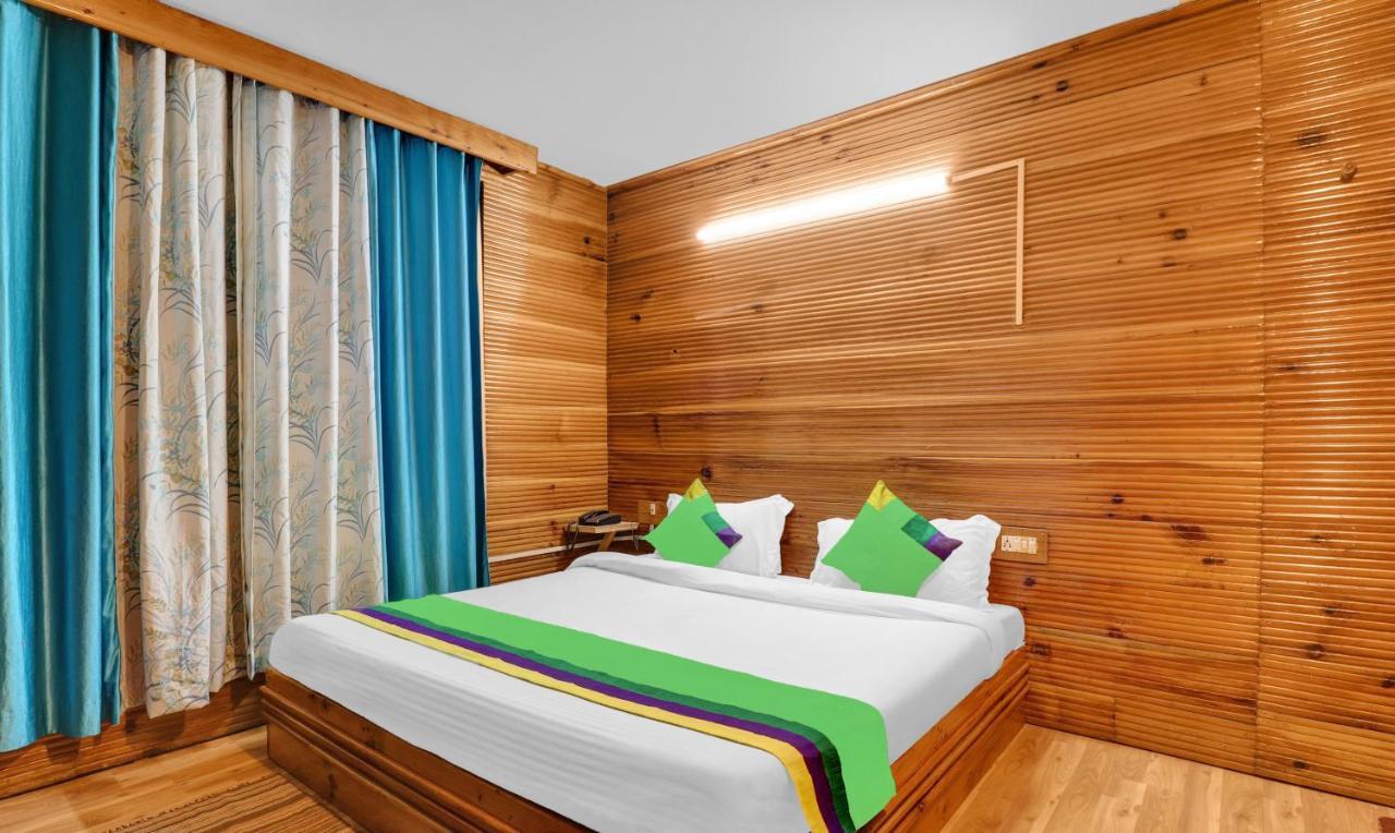 Hotel Treebo Trend Shambhala Mall Road Manali (Himachal Pradesh)