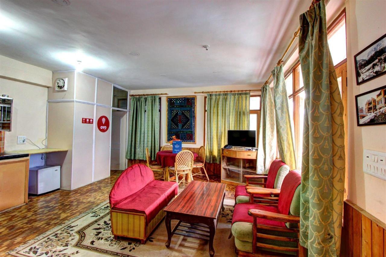 Outtown - #near Mall Road #premium #parking #lift #open Terrace #cafe #guest Preferred 4* Manali (Himachal Pradesh)