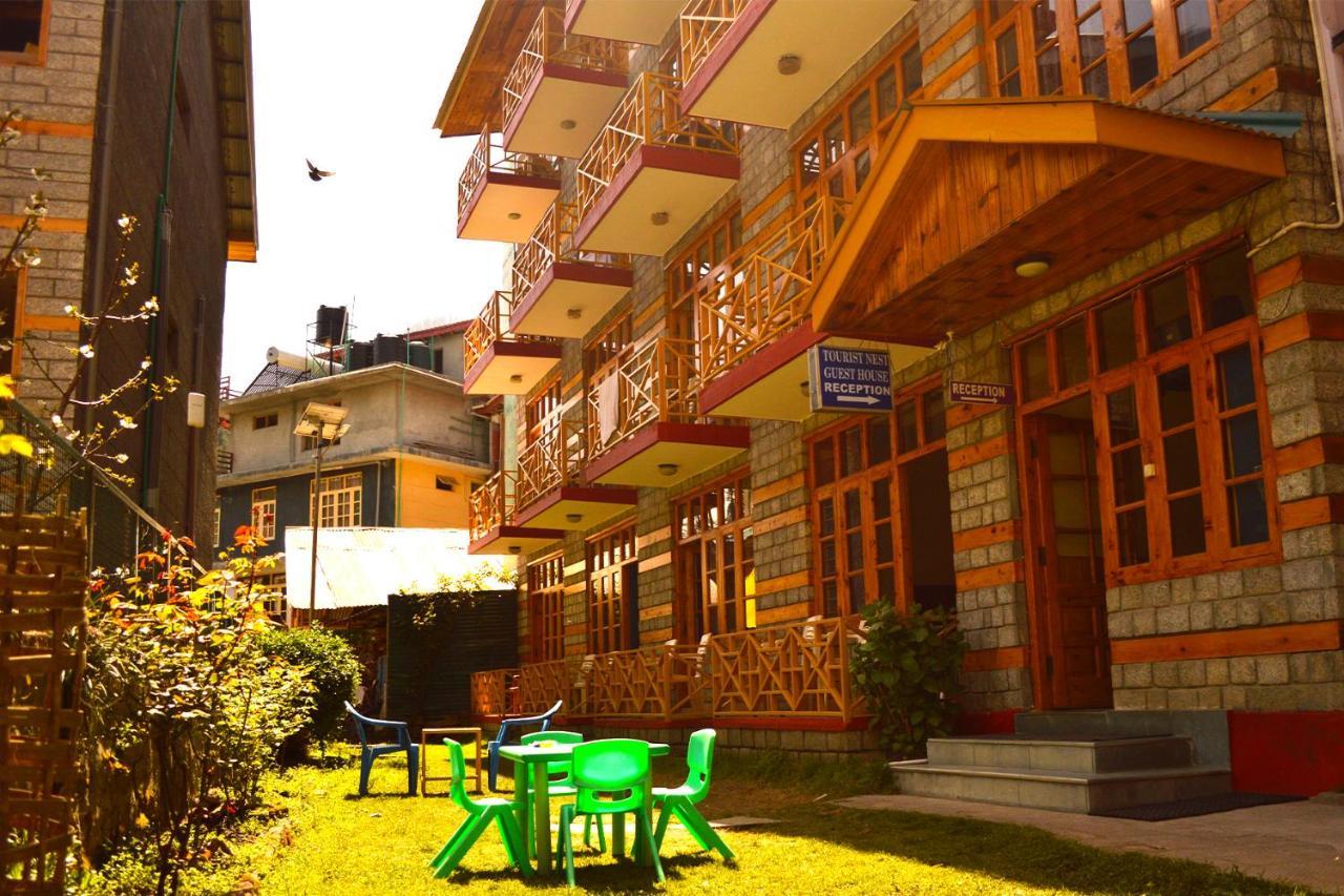 Tourist Nest Old Hotel Manali (Himachal Pradesh)