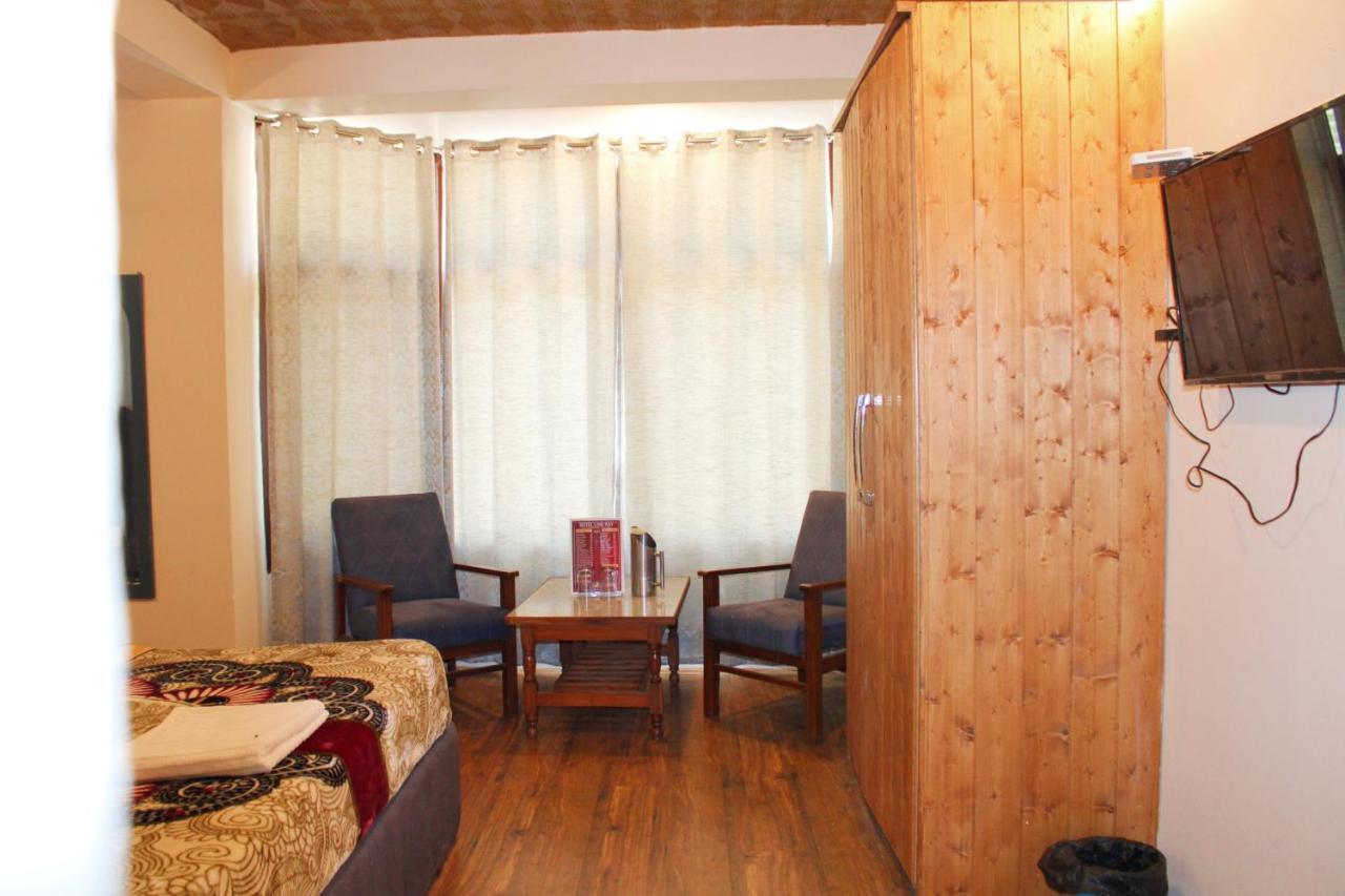 Hotel Link Way-a Riverside Manali (Himachal Pradesh)
