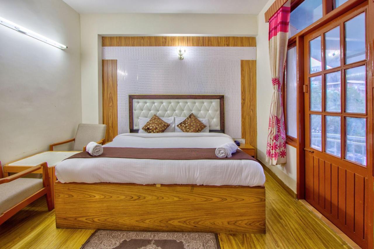 Royal 2* Manali (Himachal Pradesh)