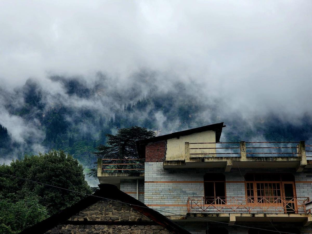Hotel Hotel Solitaire Manali (Himachal Pradesh)