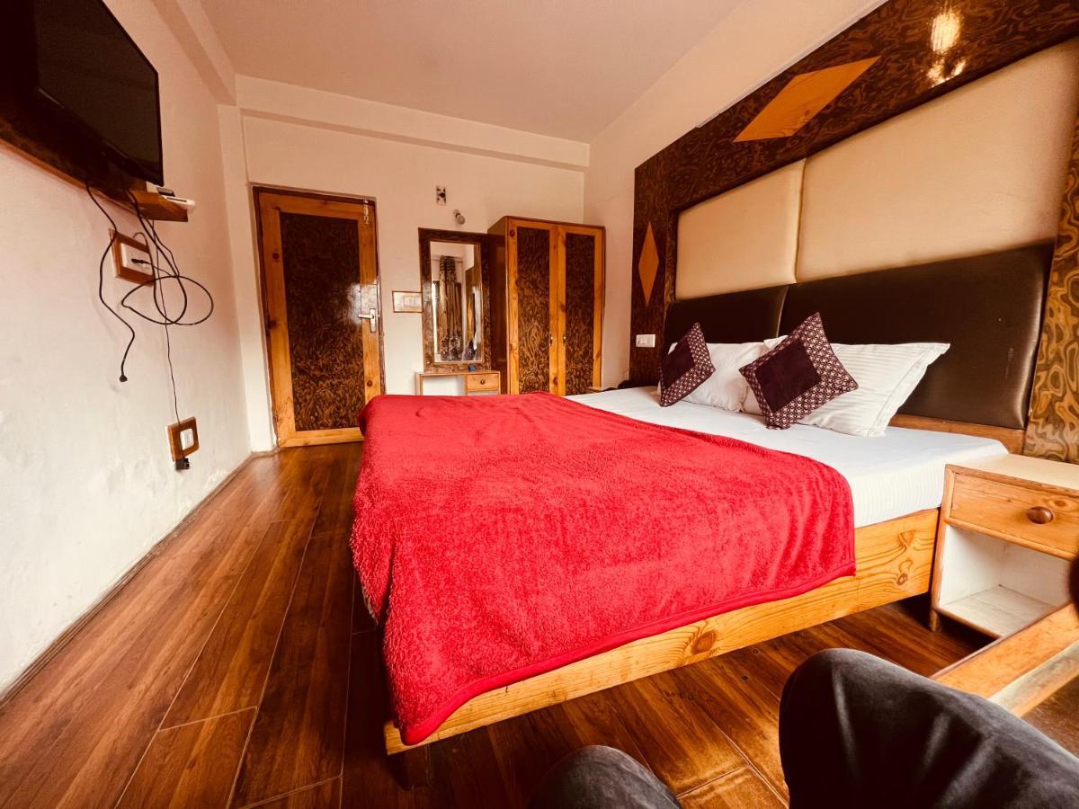 Hotel Hotel Solitaire