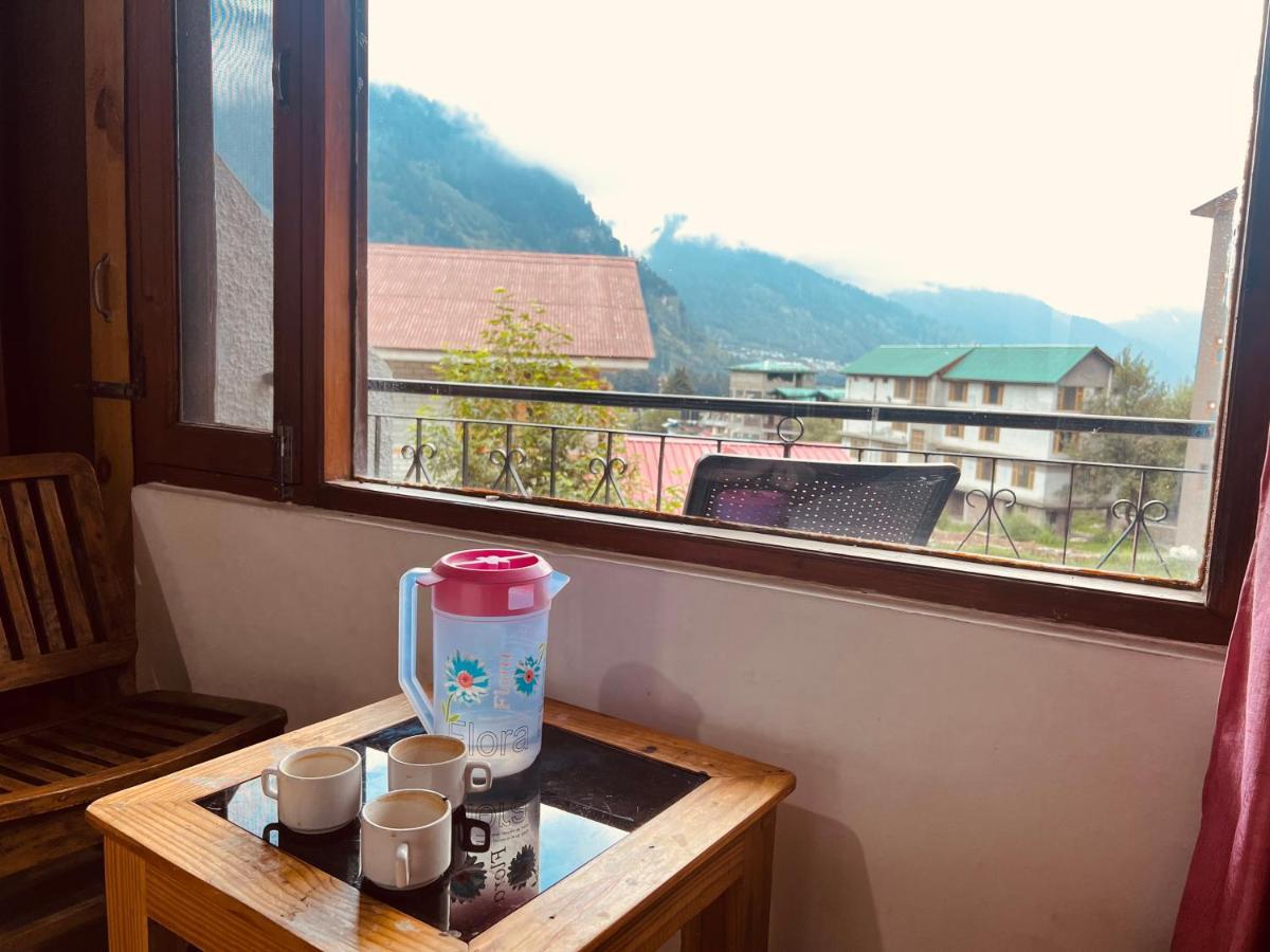 Hotel Solitaire 3*