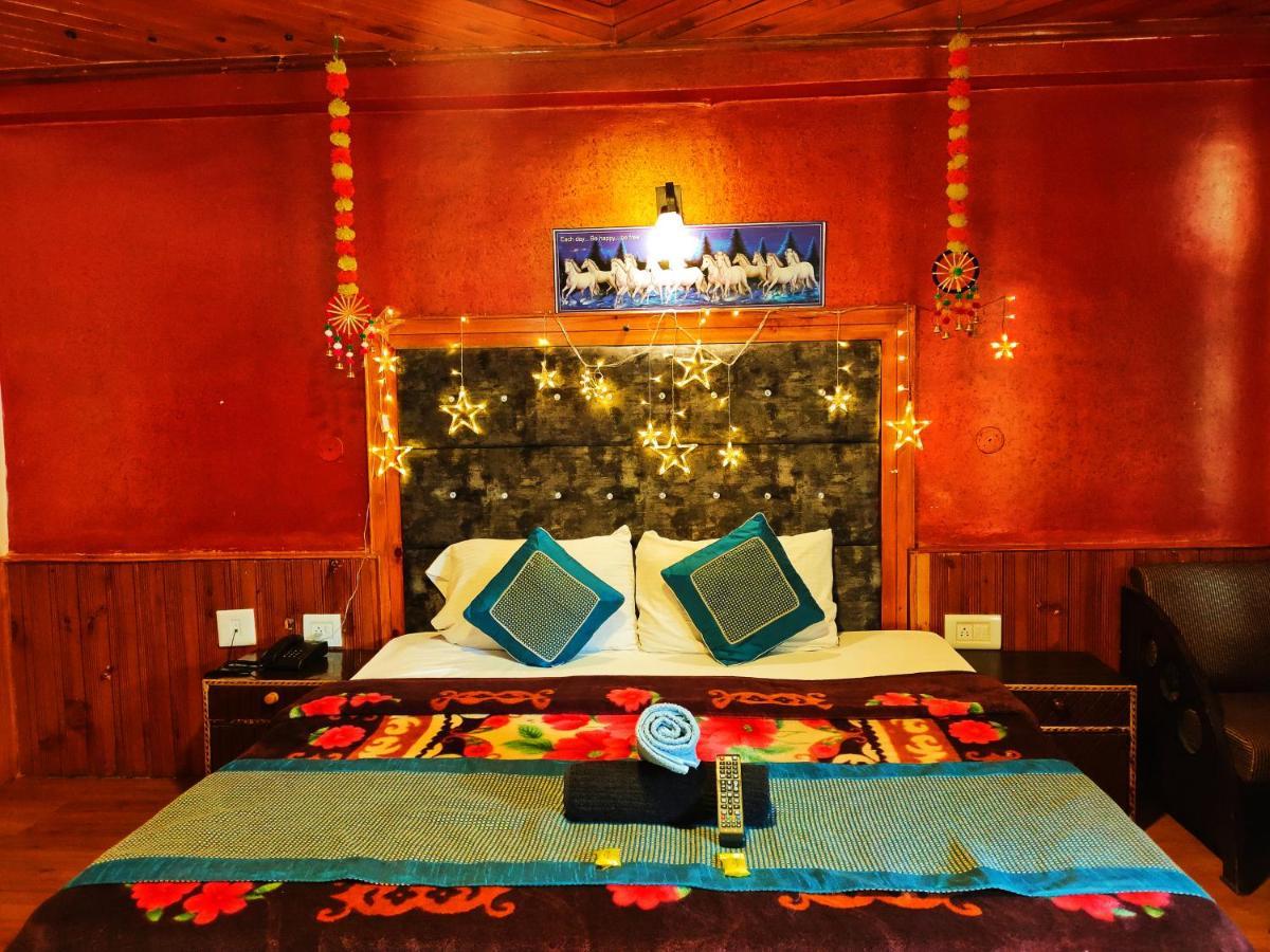 Hotel Elena Aastha Regency Manali (Himachal Pradesh)