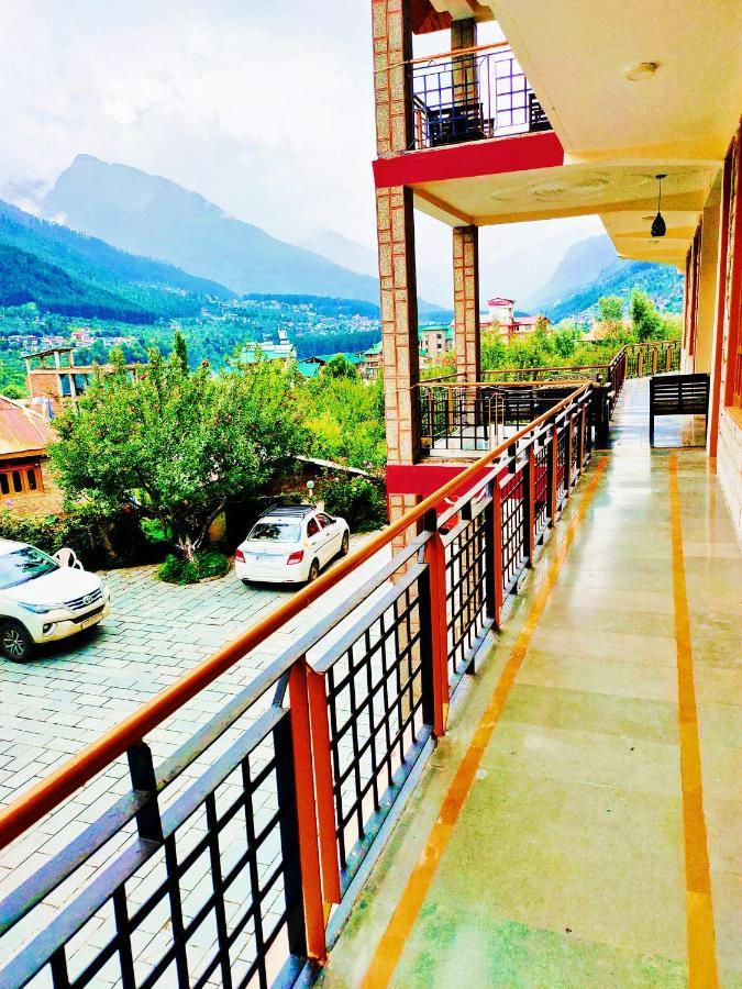 Hotel Elena Aastha Regency