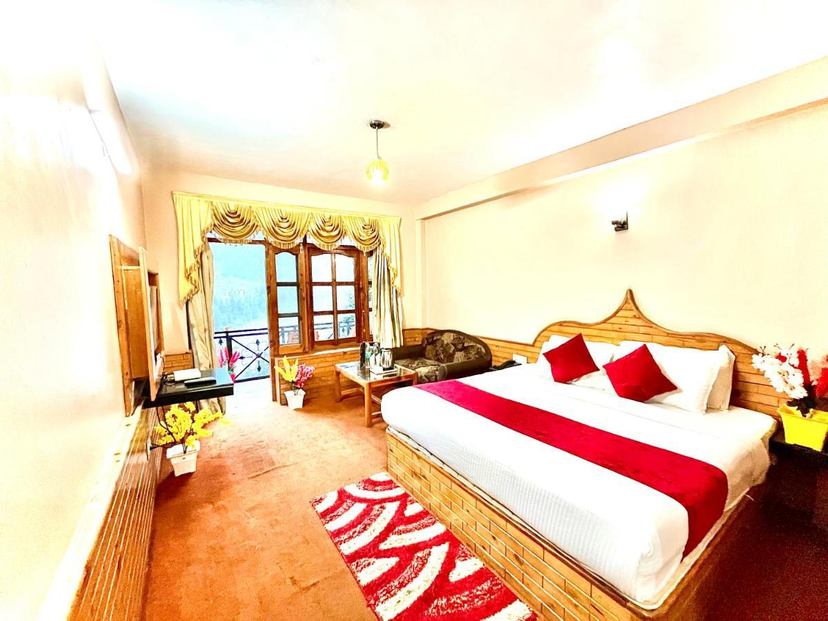 Riverpark Resort,