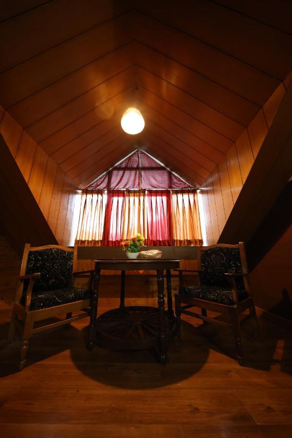 Hotel Yak Manali (Himachal Pradesh)