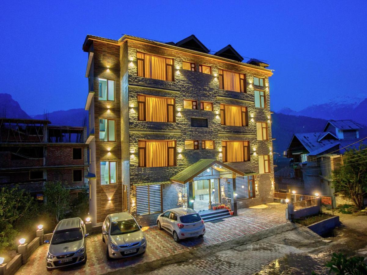 Hotel Swastik Grand Manali (Himachal Pradesh)