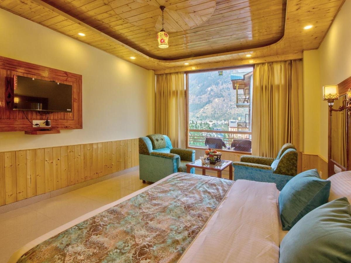 Swastik Grand 3* Manali (Himachal Pradesh)