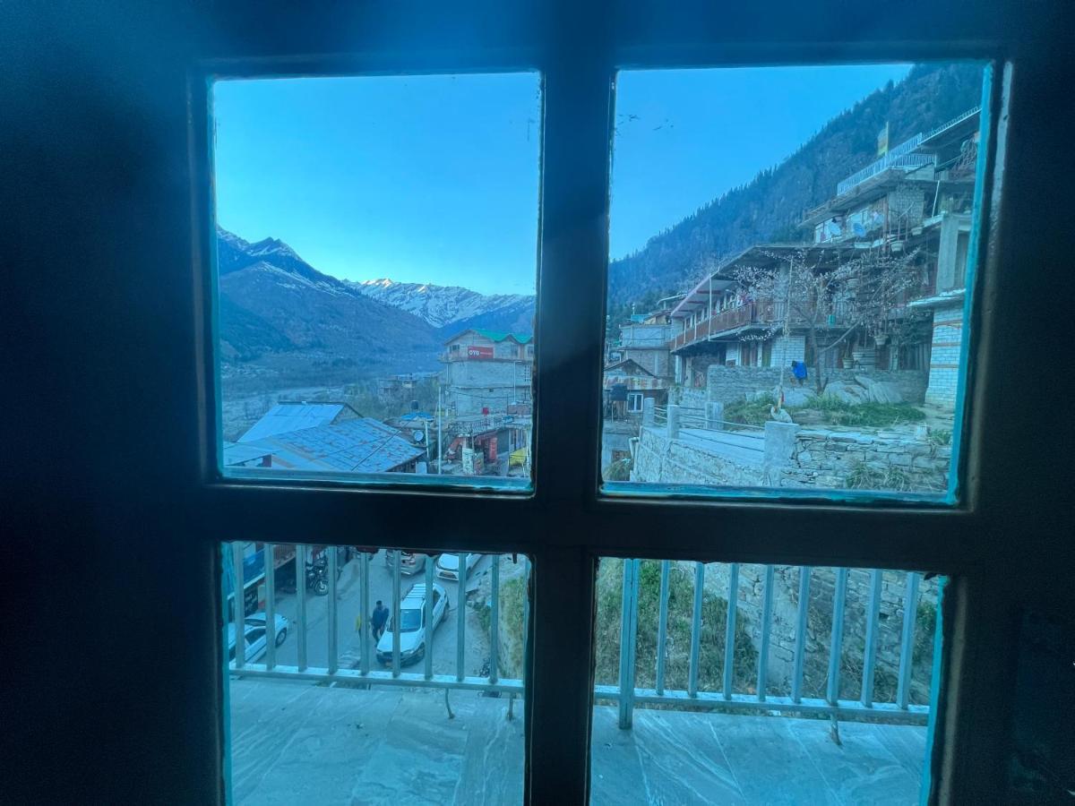 The Vagabond Hostel Manali (Himachal Pradesh)