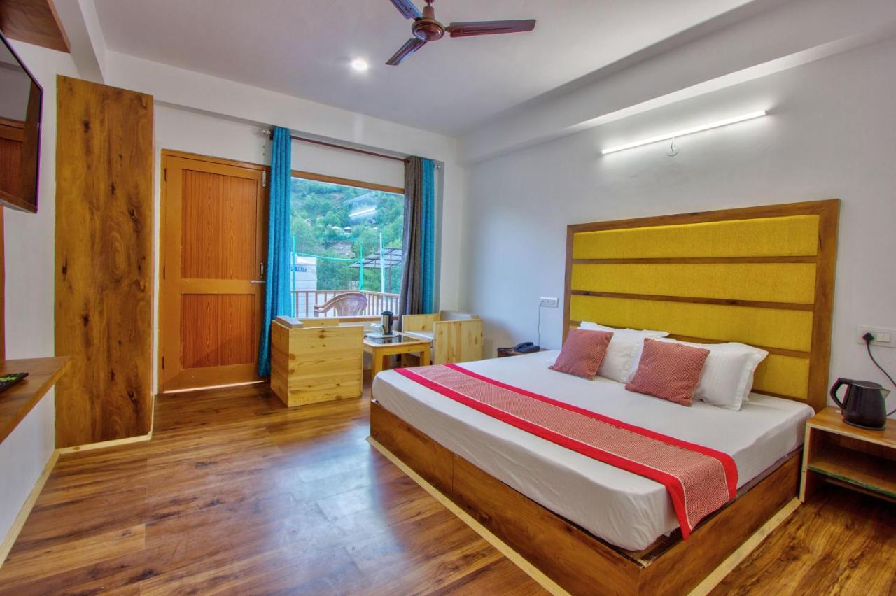 Beas River Retreat Hotel Manali (Himachal Pradesh)