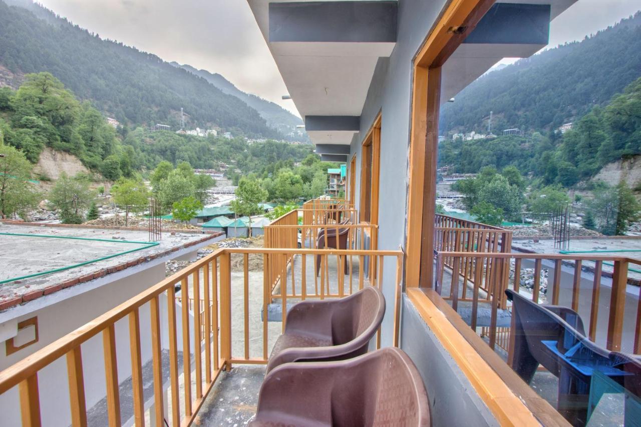 Hotel Beas River Retreat