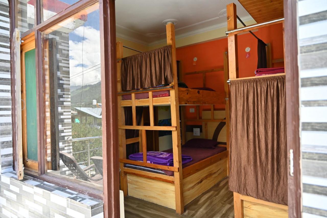 Indian Backpackers * Manali (Himachal Pradesh)