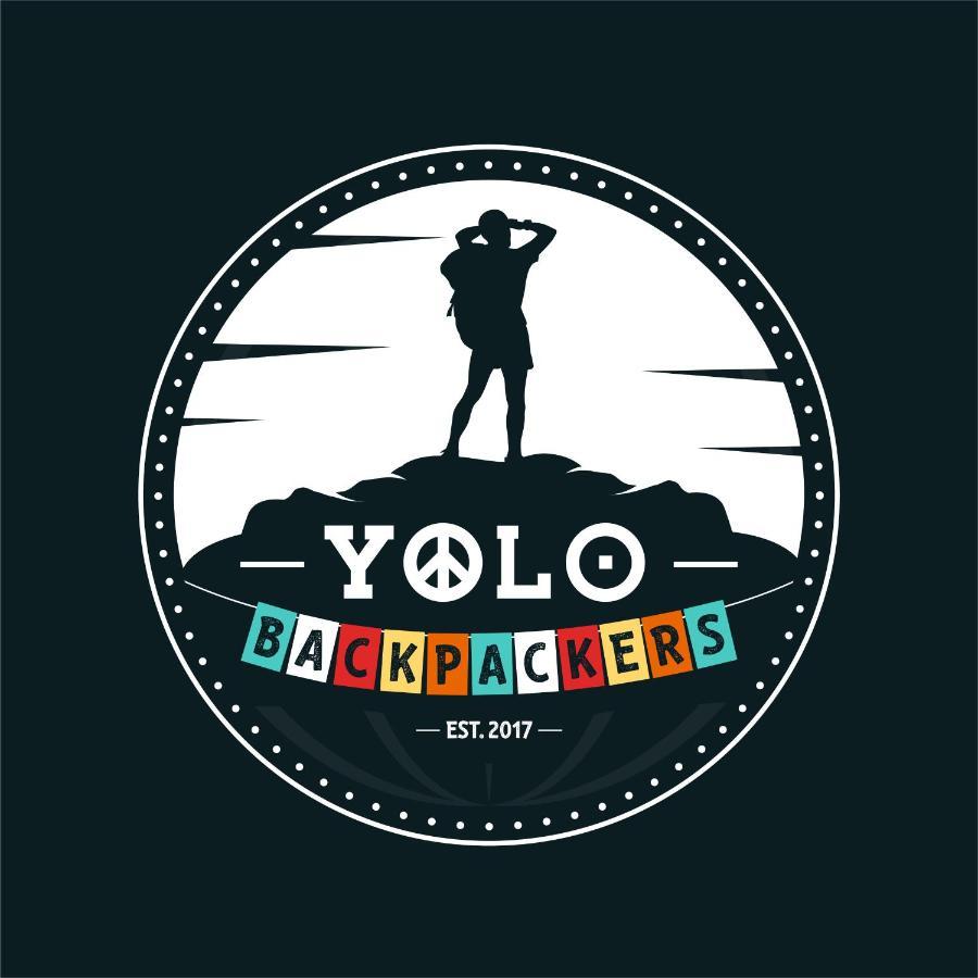 Yolo Backpackers - Hostel *