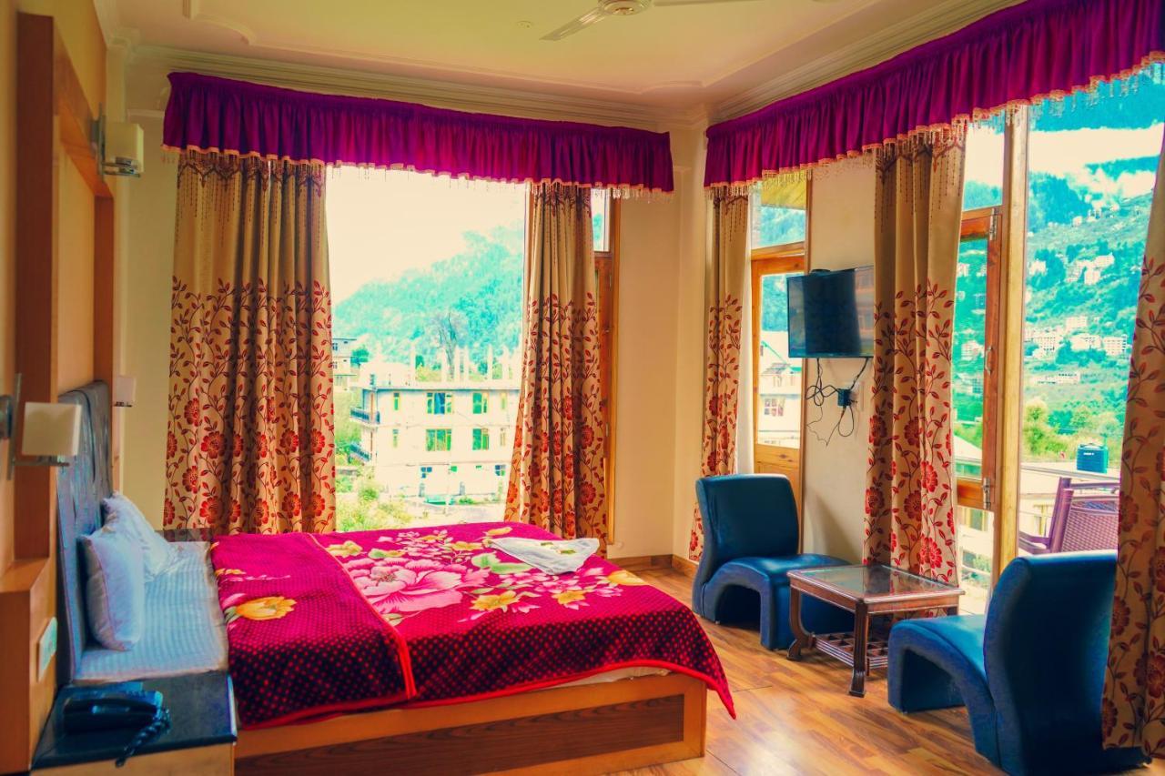 Hotel Akash Regency 3*