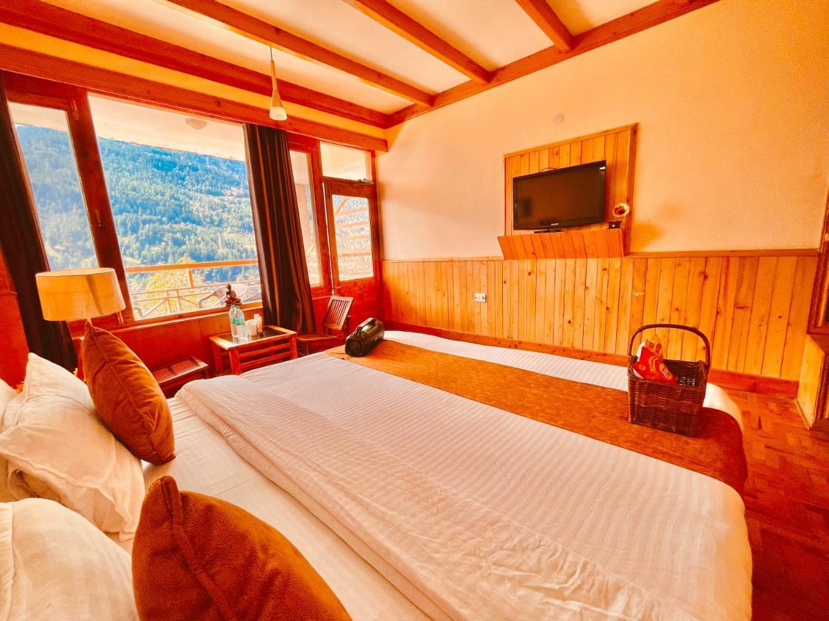 Valley Of Gods, Vashisht Hotel