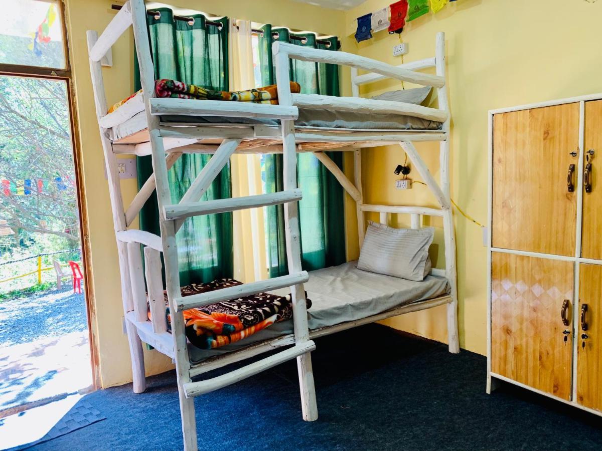 360 Degree Hostel *