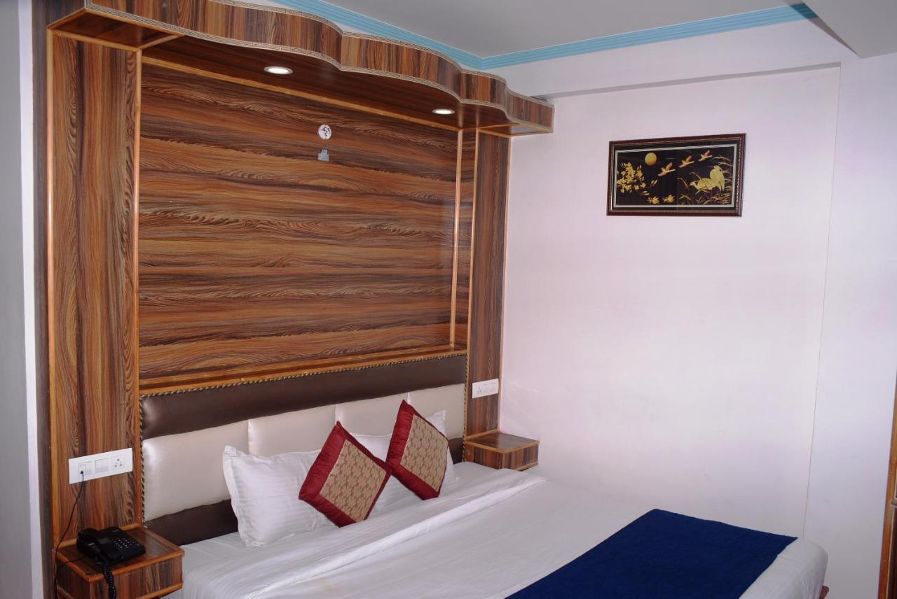 Hotel Vikrant 100 Meters Walk To Mall Road