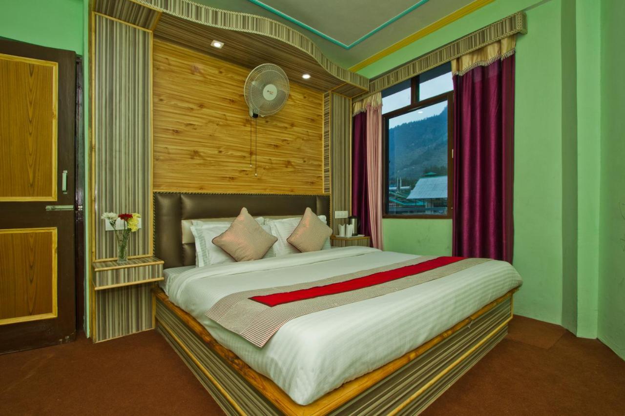 Hotel Vikrant 100 Meters Walk To Mall Road Manali (Himachal Pradesh)