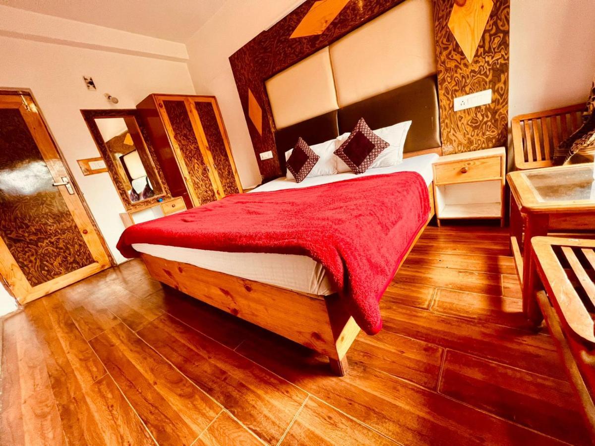 Solitaire - A Few Steps From Mall Road Hotel Manali (Himachal Pradesh)