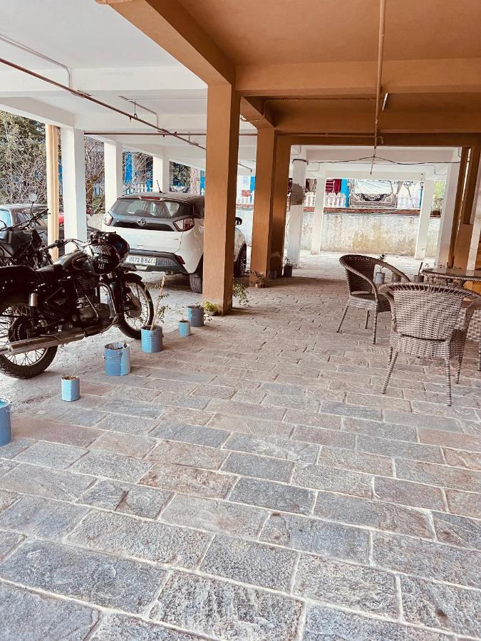 Hotel Apple Flower 3* Manali (Himachal Pradesh)