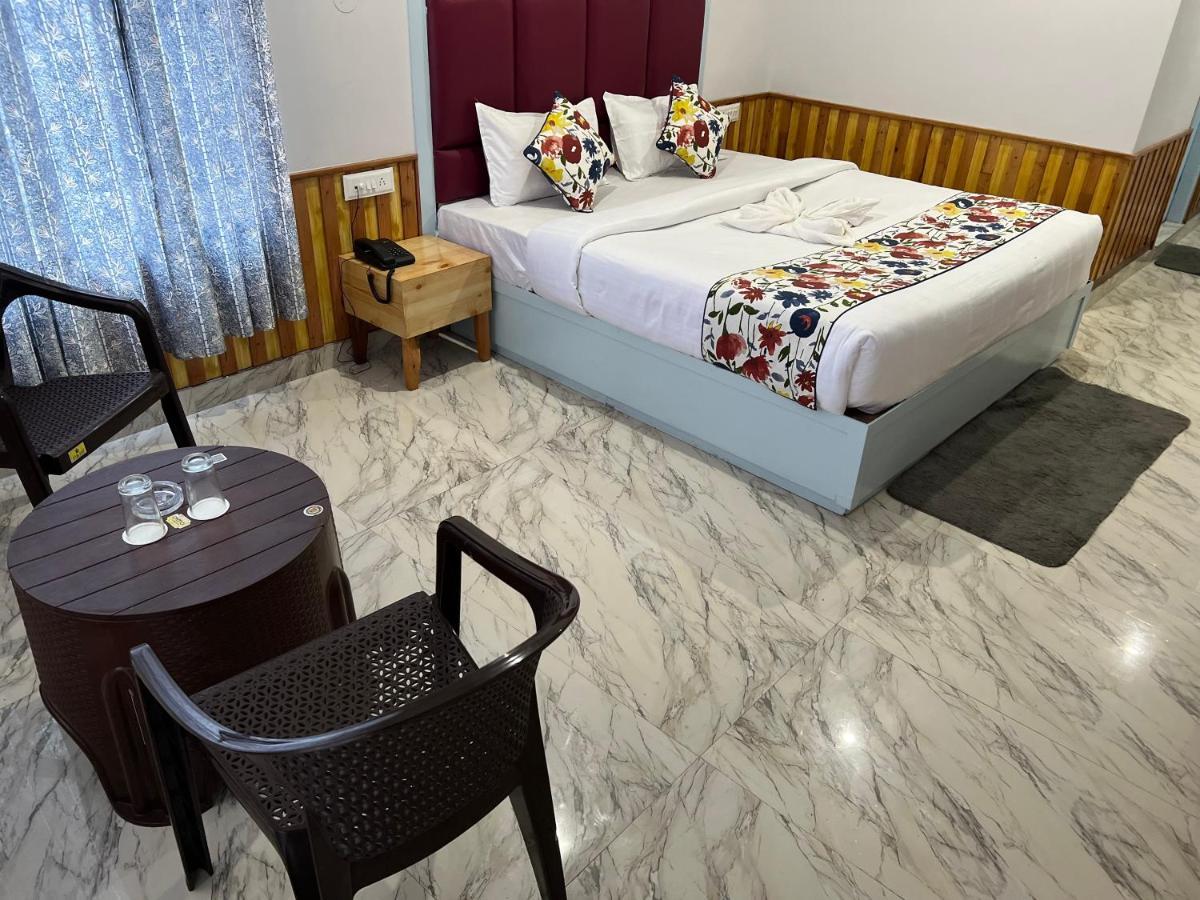 Hotel Hotel Apple Flower Manali (Himachal Pradesh)