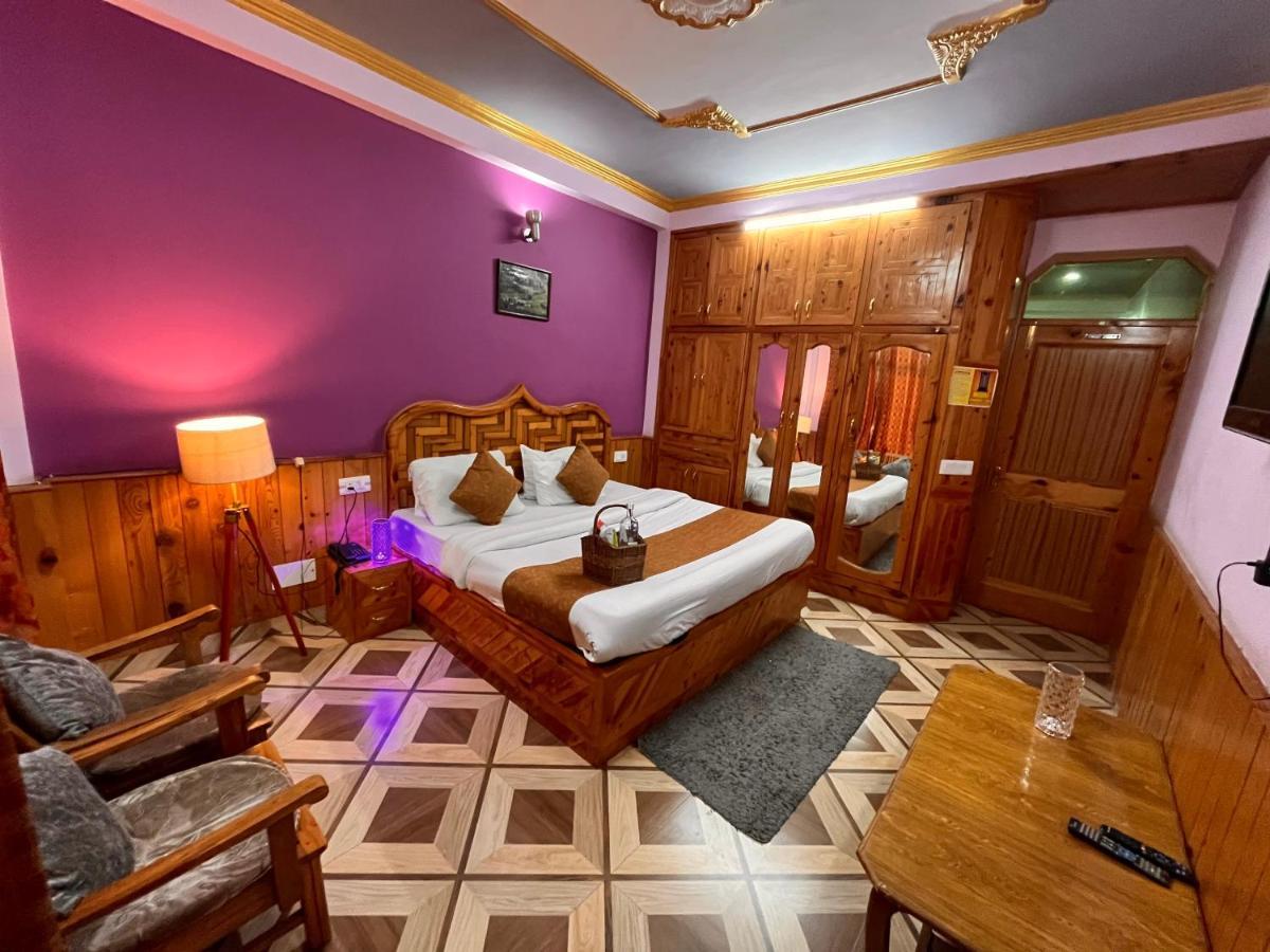 Ram Cottage, - Of The Year Manali (Himachal Pradesh)