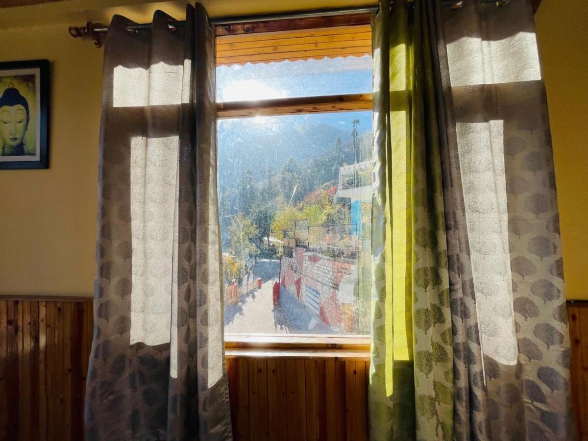 Hotel Pause At Manali (Himachal Pradesh)