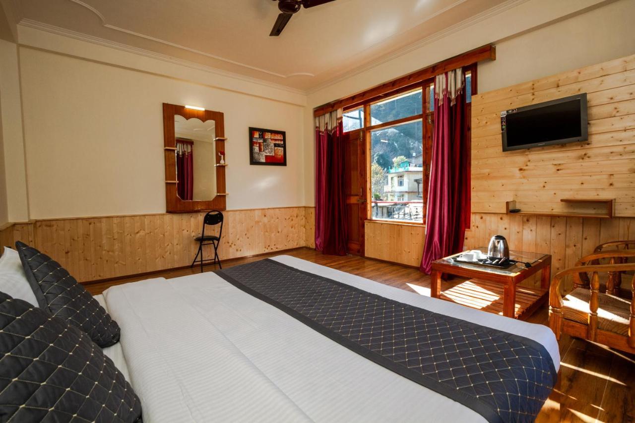 Hotel Rockland , Manali (Himachal Pradesh)