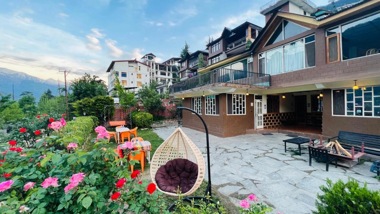 Manu Villa-a Luxury In * Manali (Himachal Pradesh)