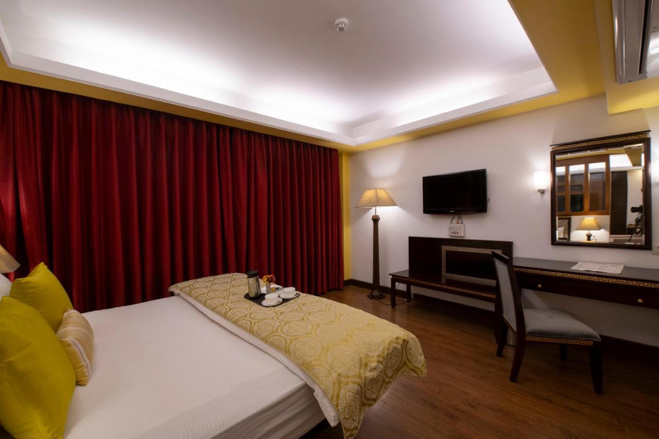 Mastiff Grand Resort 4*