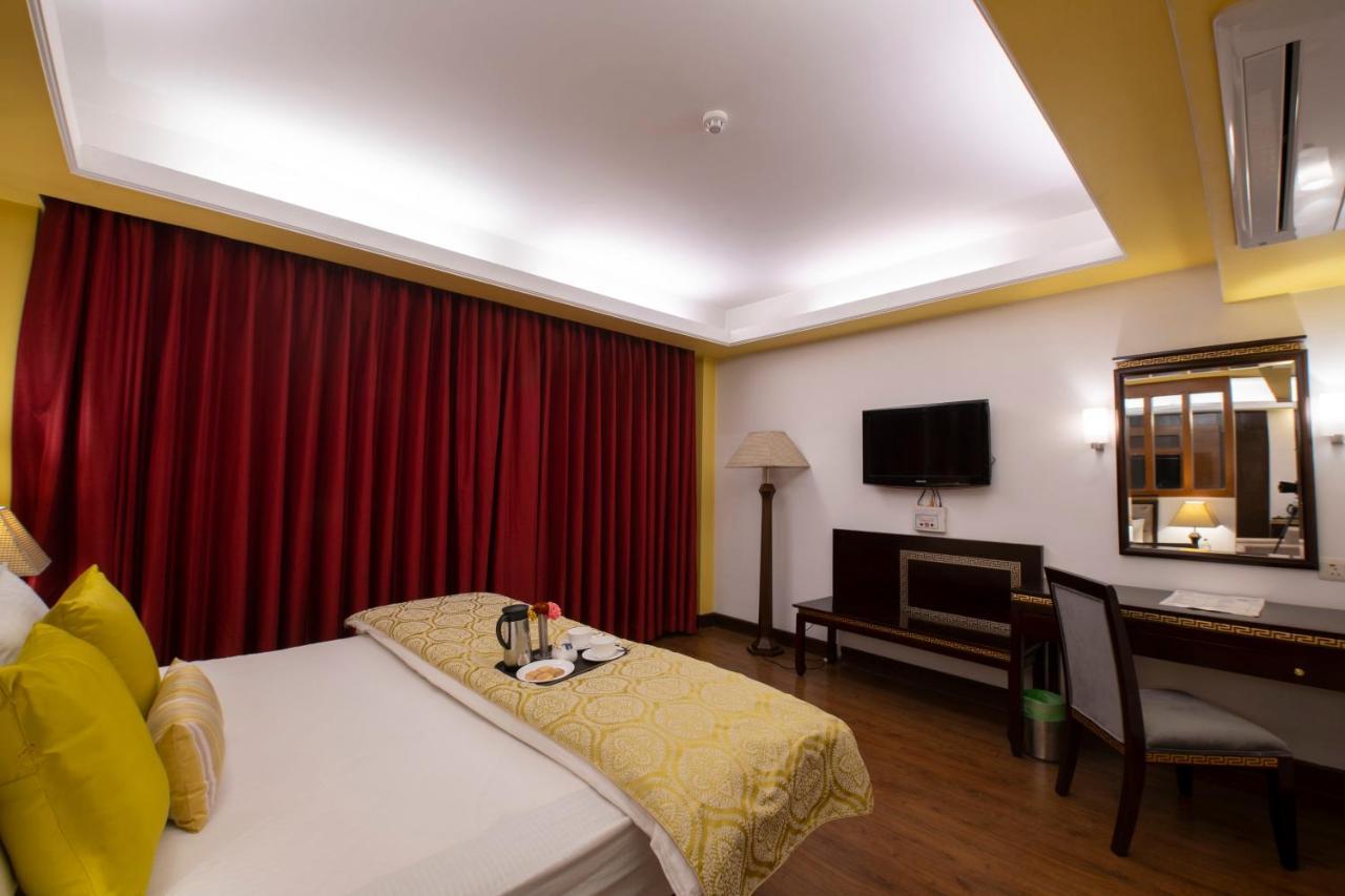 Mastiff Grand Resort 4*