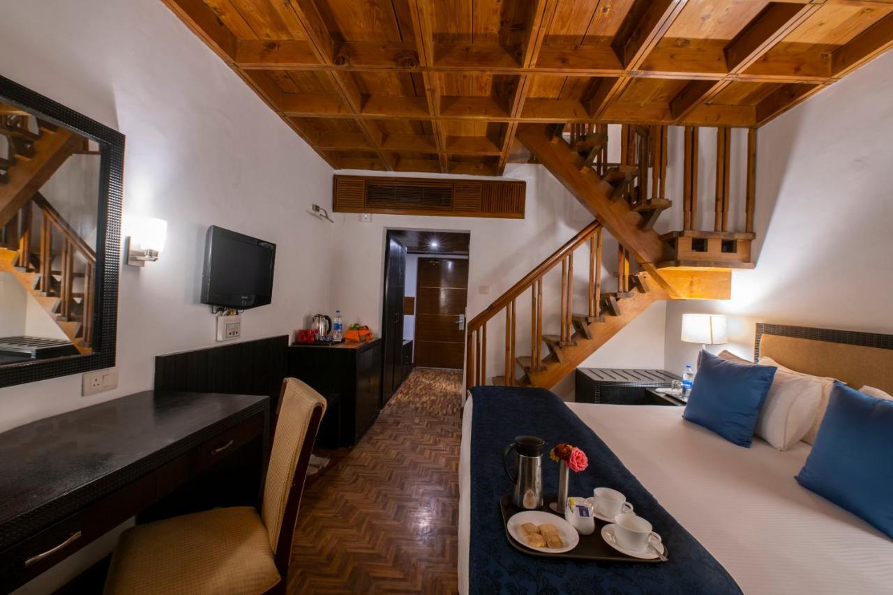Mastiff Grand Resort 4*