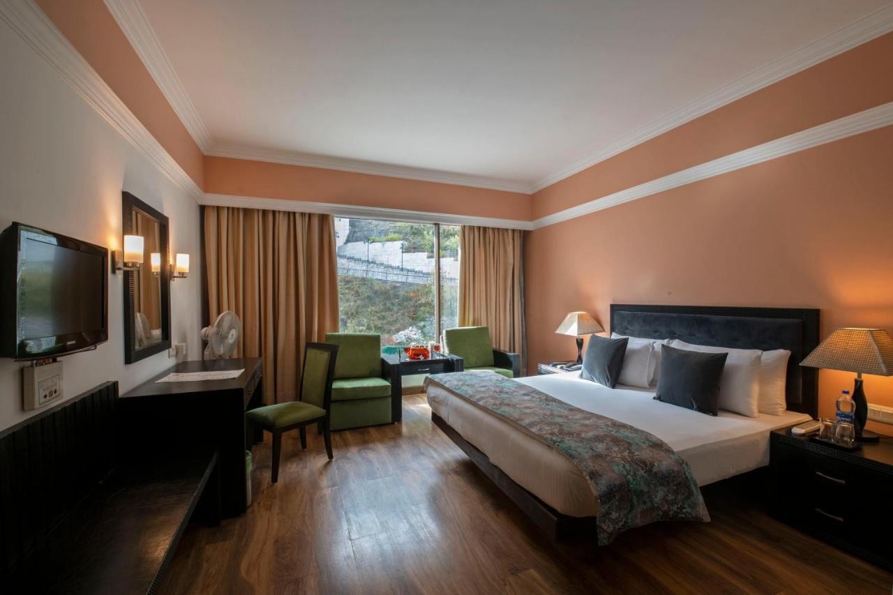 Mastiff Grand Resort 4*