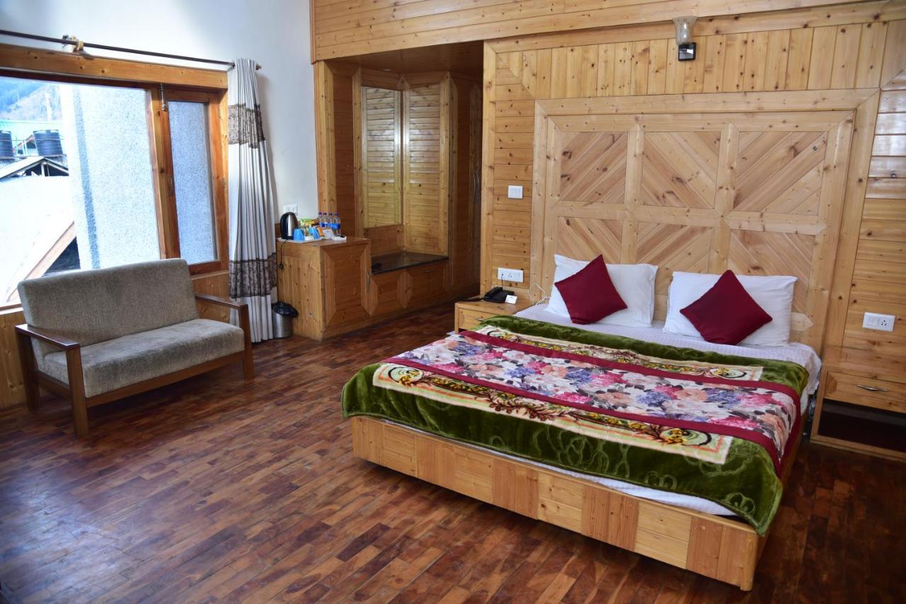 Chandertal Regency & Hotel Manali (Himachal Pradesh)