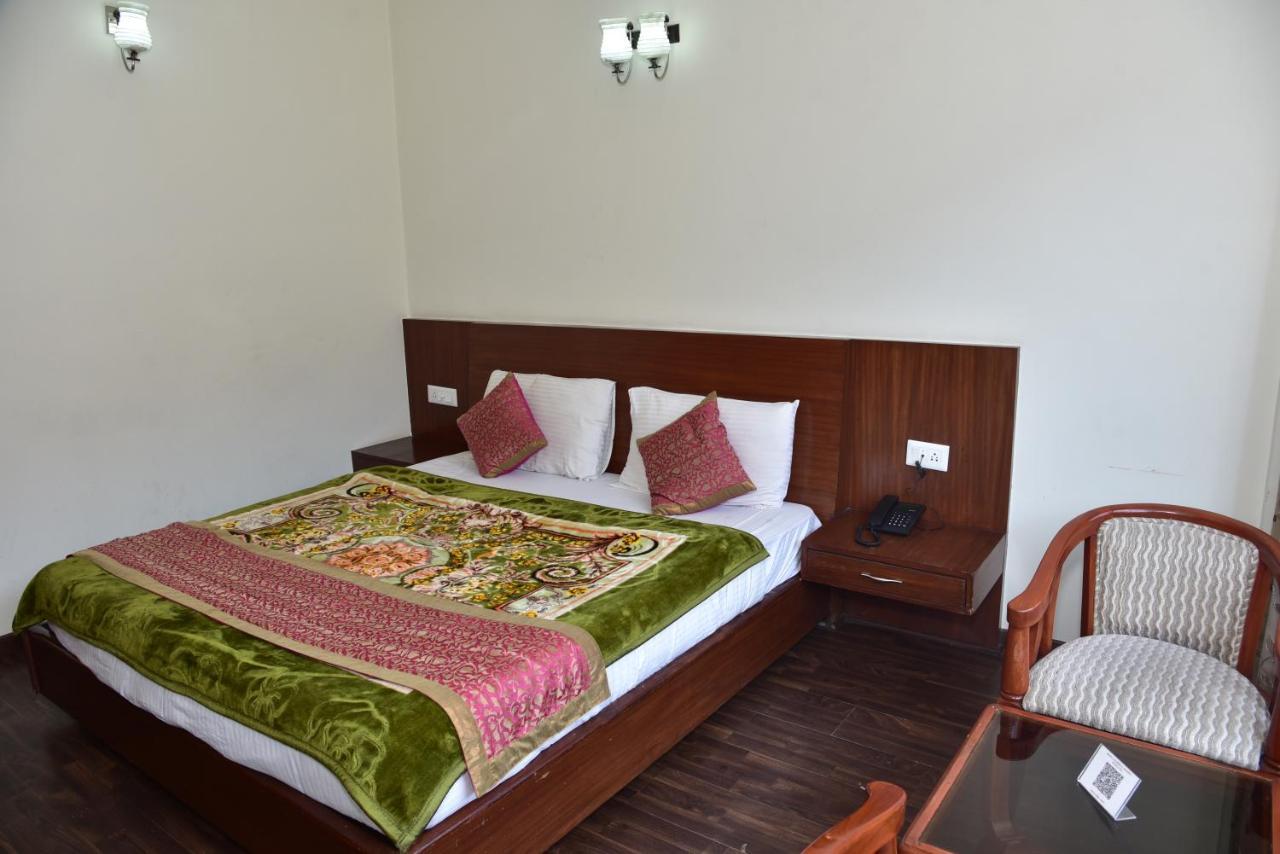 Chandertal Regency & 3* Manali (Himachal Pradesh)